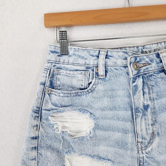 American Eagle Shorts Womens 2 Blue Mom Short Strigid Distressed Cut Off Denim - Picture 2 of 13
